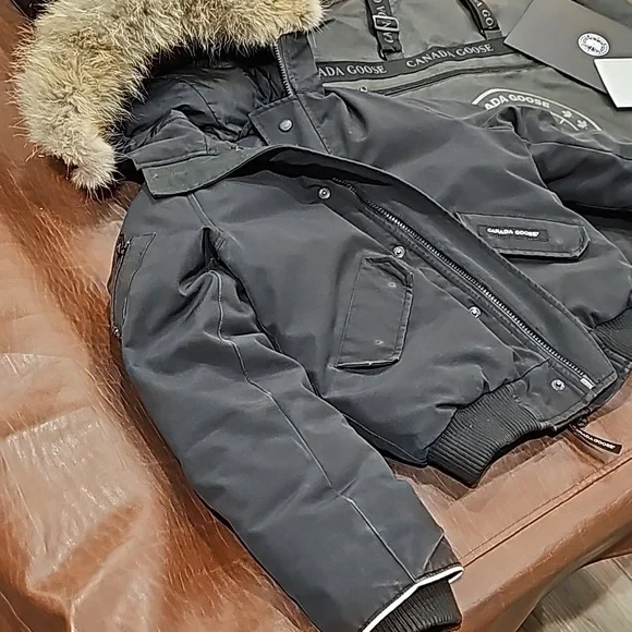 Canada Goose kids jacket size M 10-12